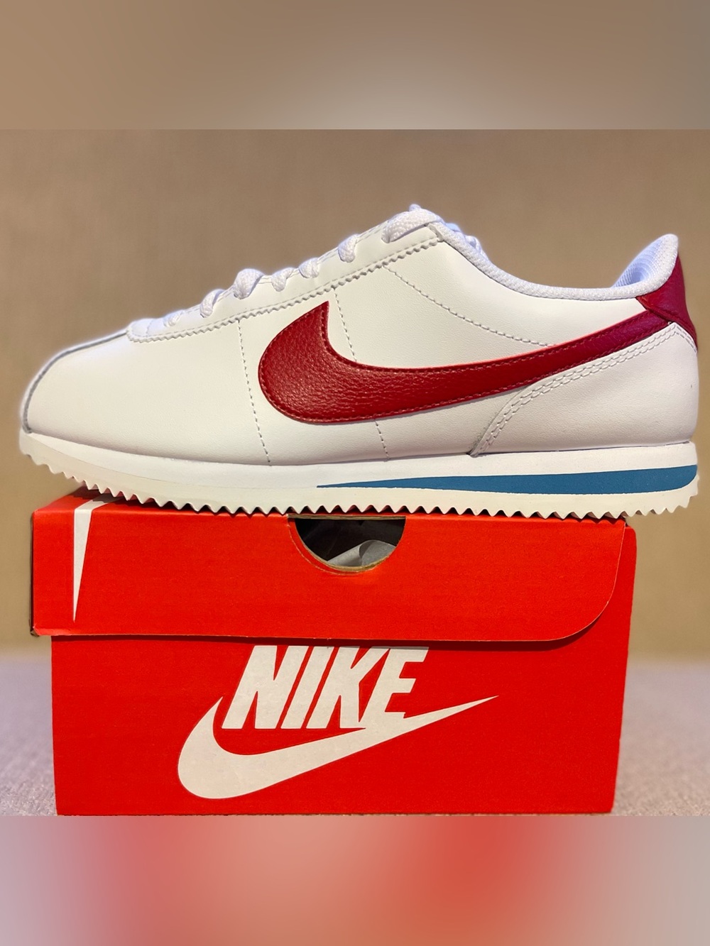 Size 8.5 - Nike Cortez Forrest Gump White Red Casual Shoes DN1791-108 Women’s